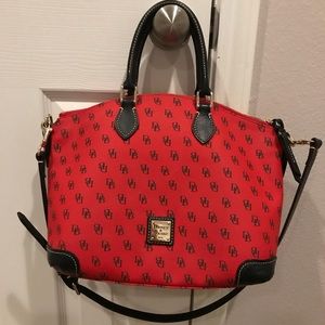 AUTHENTIC DOONEY & BOURKE PURSE